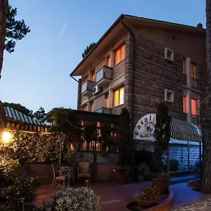 Hotel Il Cavaliere Nero, Tirrenia