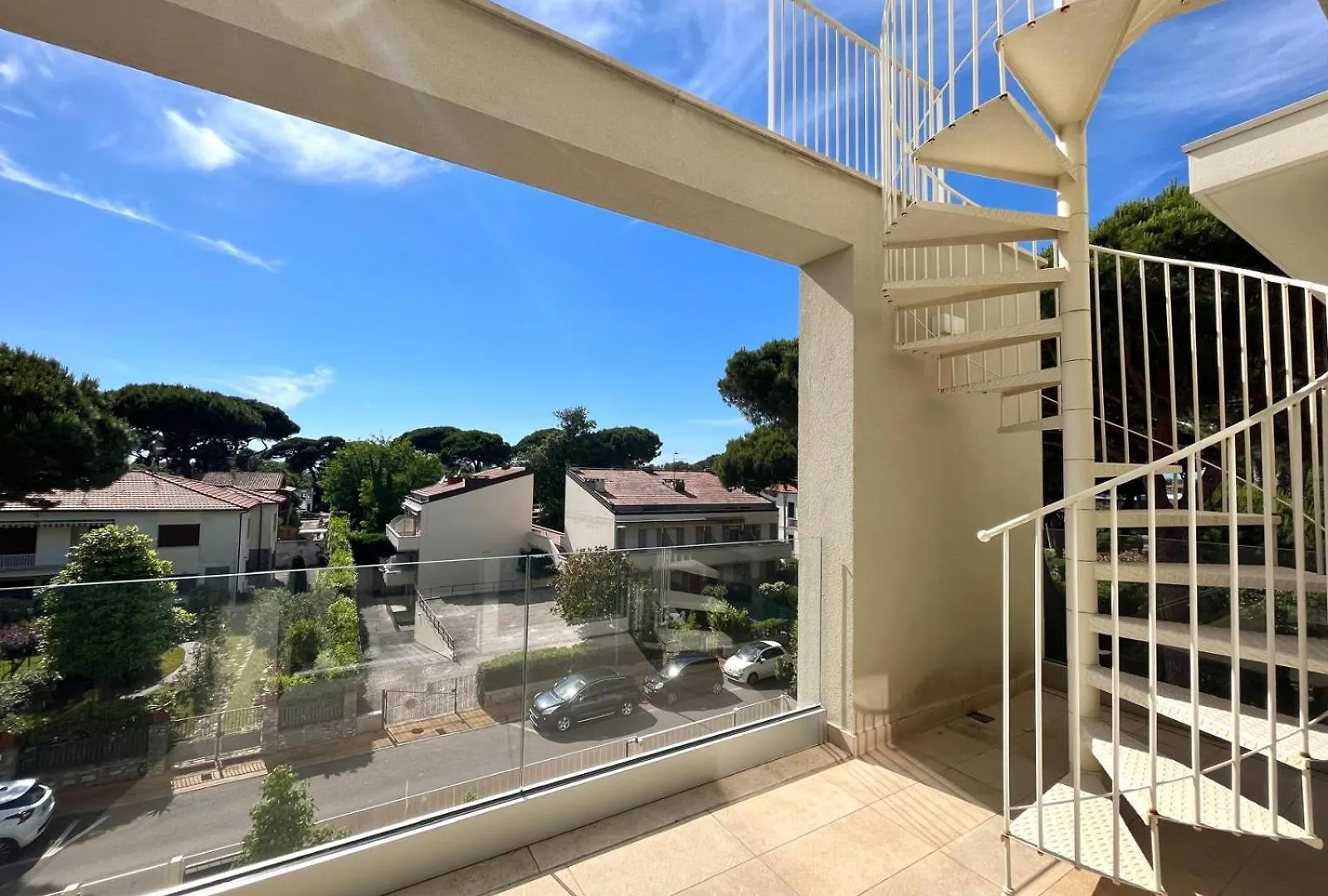 Vittoria Apartament Tirrenia Italien